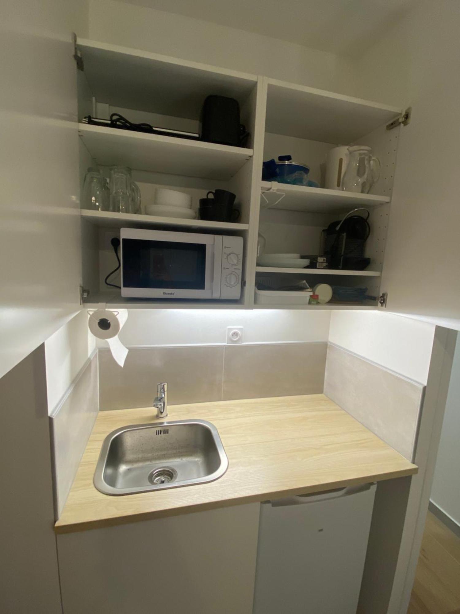 Studio Neuf Tout Equipe Castres-Gironde エクステリア 写真